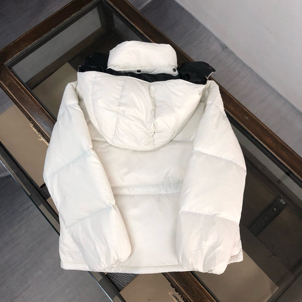 ハイクオリティダウンジャケット全体デザイン